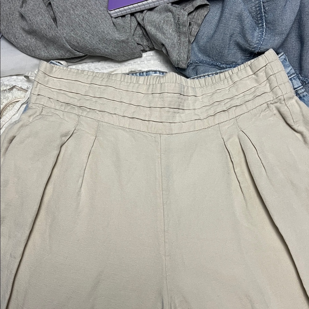 Beige High-Waist Linen Pants